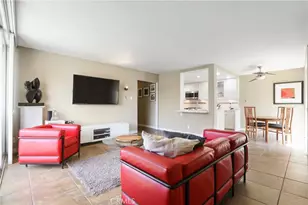 2101 E 2nd St, Long Beach, CA 90803 - Photo 3