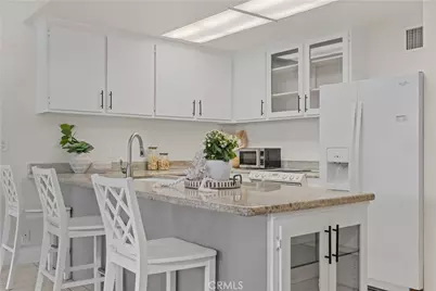 7338 Marina Pacifica, Long Beach, CA 90803 - Photo 3