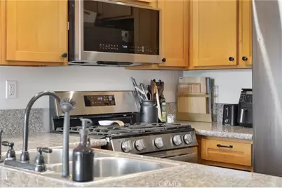 450 E 4th Street #344, Santa Ana, CA 92701 - Photo 11