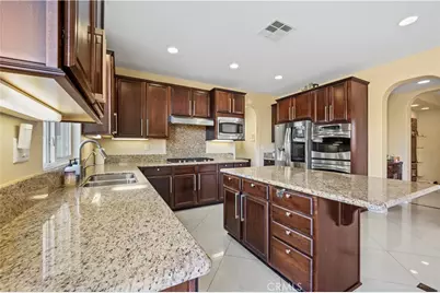 12810 Sierra Creek, Riverside, CA 92503 - Photo 21