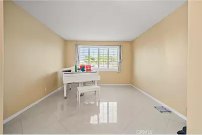 12810 Sierra Creek, Riverside, CA 92503 - Photo 47