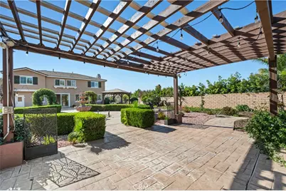 12810 Sierra Creek, Riverside, CA 92503 - Photo 15