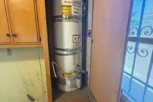 9327 Faywood, Bellflower, CA 90706 - Photo 17