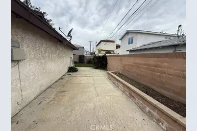 9327 Faywood, Bellflower, CA 90706 - Photo 19