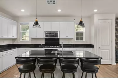 16724 Stags Leap, Fontana, CA 92336 - Photo 9