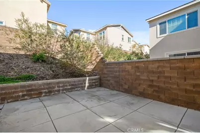 16724 Stags Leap, Fontana, CA 92336 - Photo 29