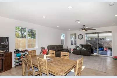 7082 Mallow Drive #2, Fontana, CA 92336 - Photo 13