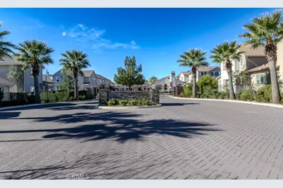 7082 Mallow Drive #2, Fontana, CA 92336 - Photo 51