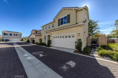 7082 Mallow Drive #2, Fontana, CA 92336 - Photo 5