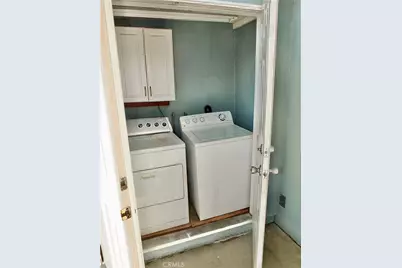 7050 Schroll, Lakewood, CA 90713 - Photo 43