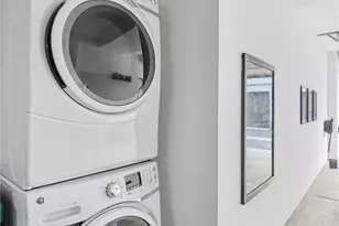 206 Placemark, Irvine, CA 92614 - Photo 37