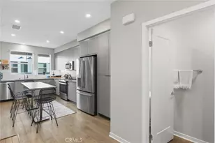 206 Placemark, Irvine, CA 92614 - Photo 11