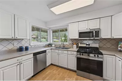 1752 E Commonwealth #102, Fullerton, CA 92831 - Photo 21