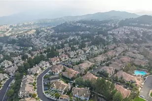 7887 E Horizon View Dr, Anaheim Hills, CA 92808 - Photo 55