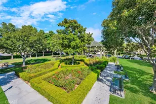 8 Versailles, Irvine, CA 92602 - Photo 29