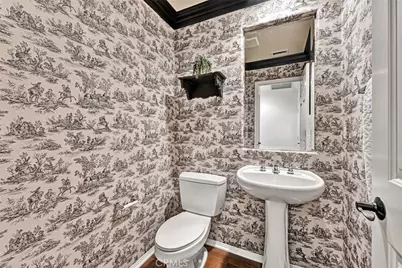 8 Versailles, Irvine, CA 92602 - Photo 11