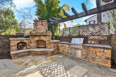 8 Versailles, Irvine, CA 92602 - Photo 21