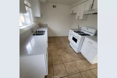 22790 Allies, Moreno Valley, CA 92553 - Photo 13