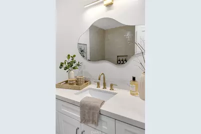 4672 Ironwood, Seal Beach, CA 90740 - Photo 17