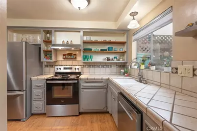 3342 Bradbury Road #9, Los Alamitos, CA 90720 - Photo 17