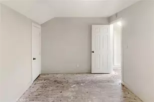 727 W 53rd St, Los Angeles, CA 90037 - Photo 21