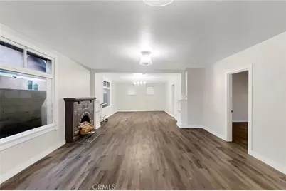 727 W 53rd Street, Los Angeles, CA 90037 - Photo 3