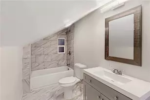 727 W 53rd St, Los Angeles, CA 90037 - Photo 23