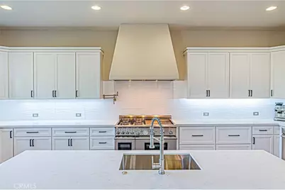 1241 W Valencia Mesa, Fullerton, CA 92833 - Photo 9
