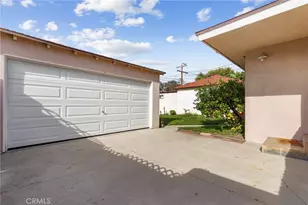 10525 Washington Ave, South Gate, CA 90280 - Photo 17