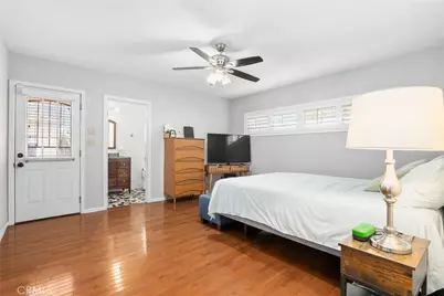 10525 Washington Avenue, South Gate, CA 90280 - Photo 15