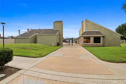 1331 W Cerritos #26, Anaheim, CA 92802 - Photo 23