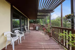 24300 Sylvan Glen, Calabasas, CA 91302 - Photo 19
