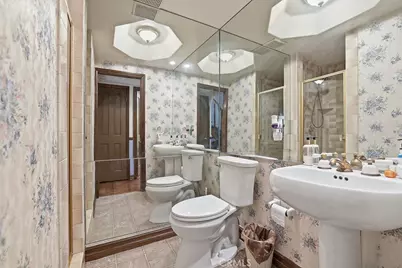 24300 Sylvan Glen, Calabasas, CA 91302 - Photo 23