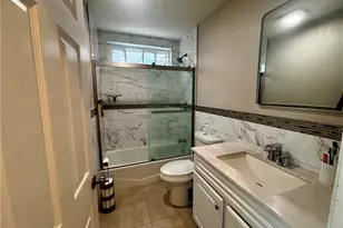 2910 Bradford Pl, Santa Ana, CA 92707 - Photo 3