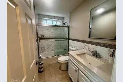 2910 Bradford Place, Santa Ana, CA 92707 - Photo 3