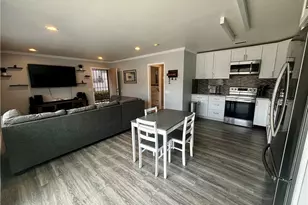 2910 Bradford Pl, Santa Ana, CA 92707 - Photo 9