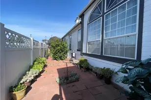 101 Parrot Ln, Fountain Valley, CA 92708 - Photo 3