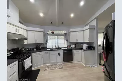 101 Parrot Lane, Fountain Valley, CA 92708 - Photo 13