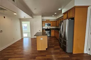 2321 W 10th St, Los Angeles, CA 90006 - Photo 15