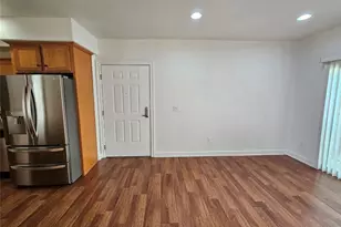 2321 W 10th St, Los Angeles, CA 90006 - Photo 17