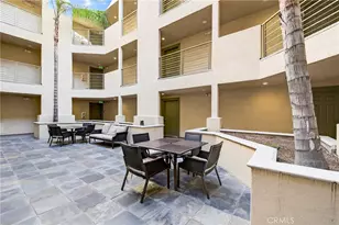 2321 W 10th St, Los Angeles, CA 90006 - Photo 31