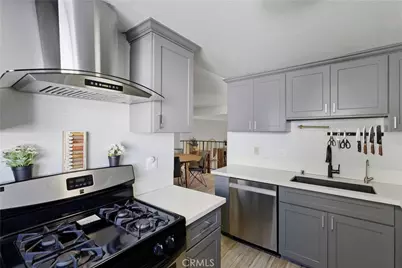 2100 W Palmyra #33, Orange, CA 92868 - Photo 11