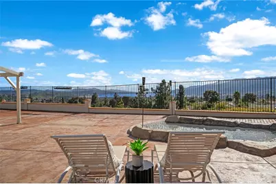 15294 Madrone Court, Lake Elsinore, CA 92530 - Photo 37