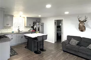 10701 Cedar Ave, Bloomington, CA 92316 - Photo 5