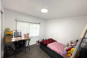 10701 Cedar Ave, Bloomington, CA 92316 - Photo 11