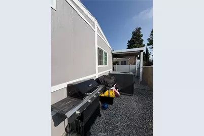 10701 Cedar Avenue #156, Bloomington, CA 92316 - Photo 15