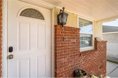 4838 Fidler Avenue, Long Beach, CA 90808 - Photo 9