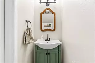 10543 Carrotwood Way, Stanton, CA 90680 - Photo 19