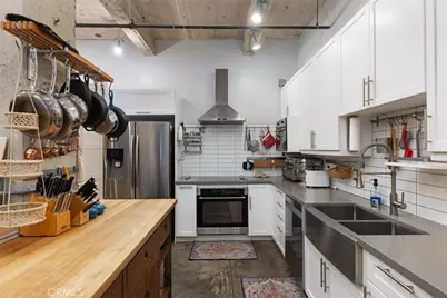 100 W 5th Street #3G, Long Beach, CA 90802 - Photo 5