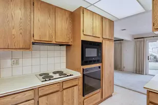 7641 Lee Dr, Buena Park, CA 90620 - Photo 15